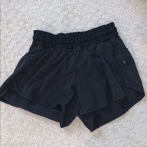 Lulu shorts